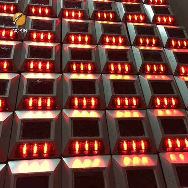Amber Cast Aluminum Led Solar Pavement Markers With Anchors